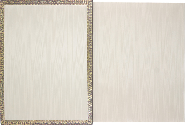 Императорский фарфоровый завод. 1744–1904 / Исторический очерк и предисловие барона Н.Б. фон Вольфа. СПб.: Изд. Управления императорскими заводами, [1906].